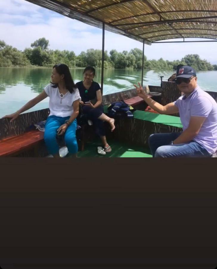 Ethno village Moraca - Skadar lake Vranjina Exteriör bild